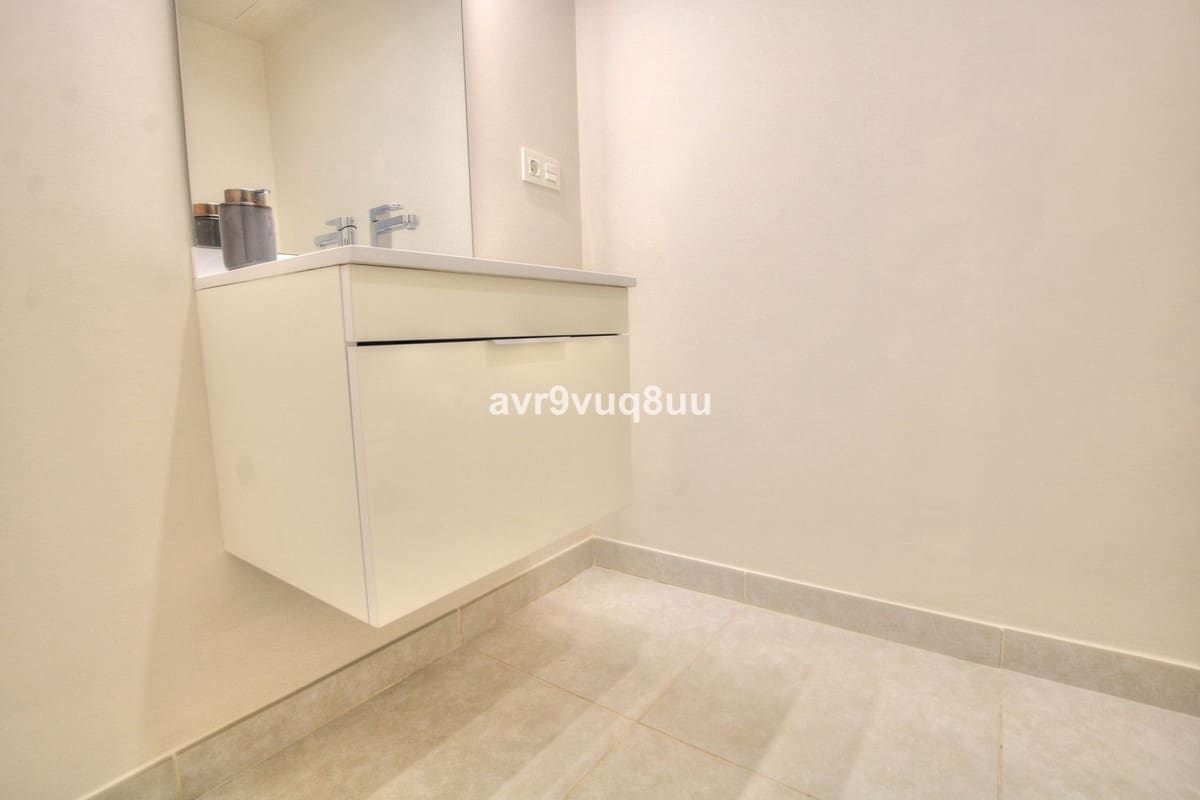 3 soverom Penthouse til salgs i La Cala de Mijas med svømmebasseng garasje - € 795 000 (Ref: 8949543)