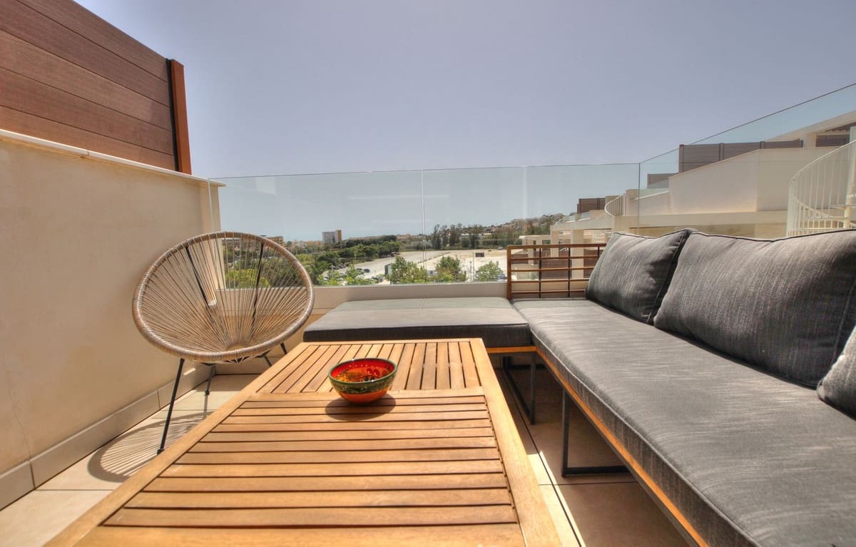 3 slaapkamer Penthouse te koop in La Cala de Mijas met zwembad garage - € 795.000 (Ref: 8949543)