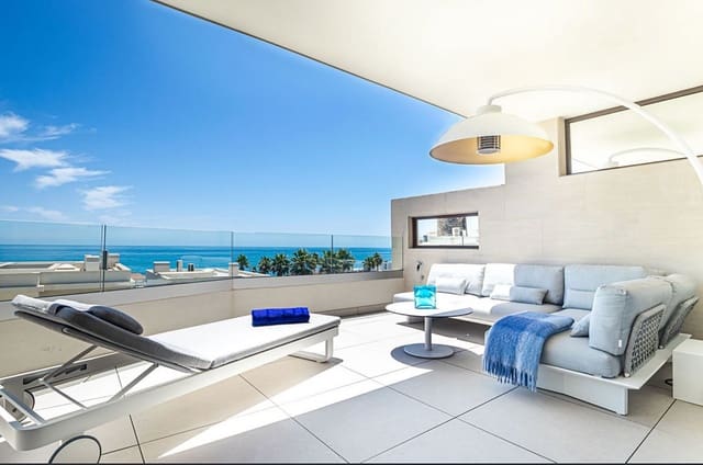 2 bedroom Apartment for sale in Estepona with pool - € 1,500,000 (Ref: 8990223)