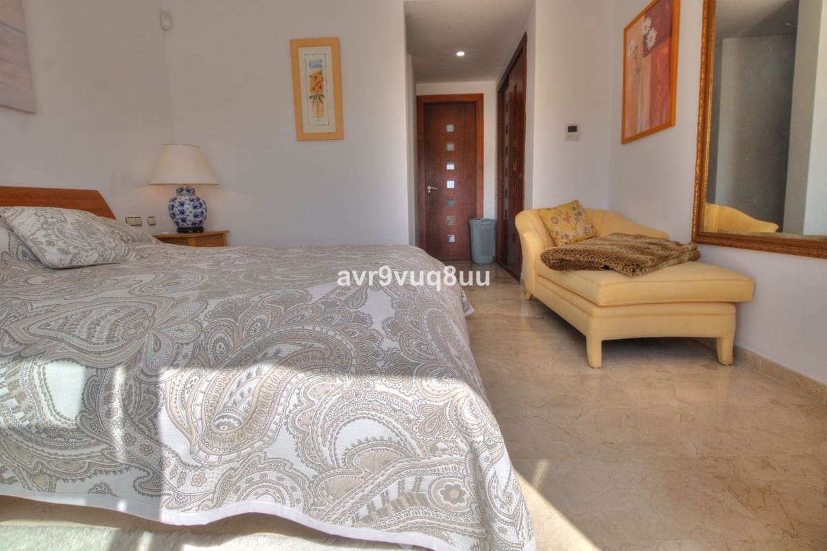 3 bedroom Townhouse for sale in La Cala Golf with pool garage - € 630,000 (Ref: 9021184)