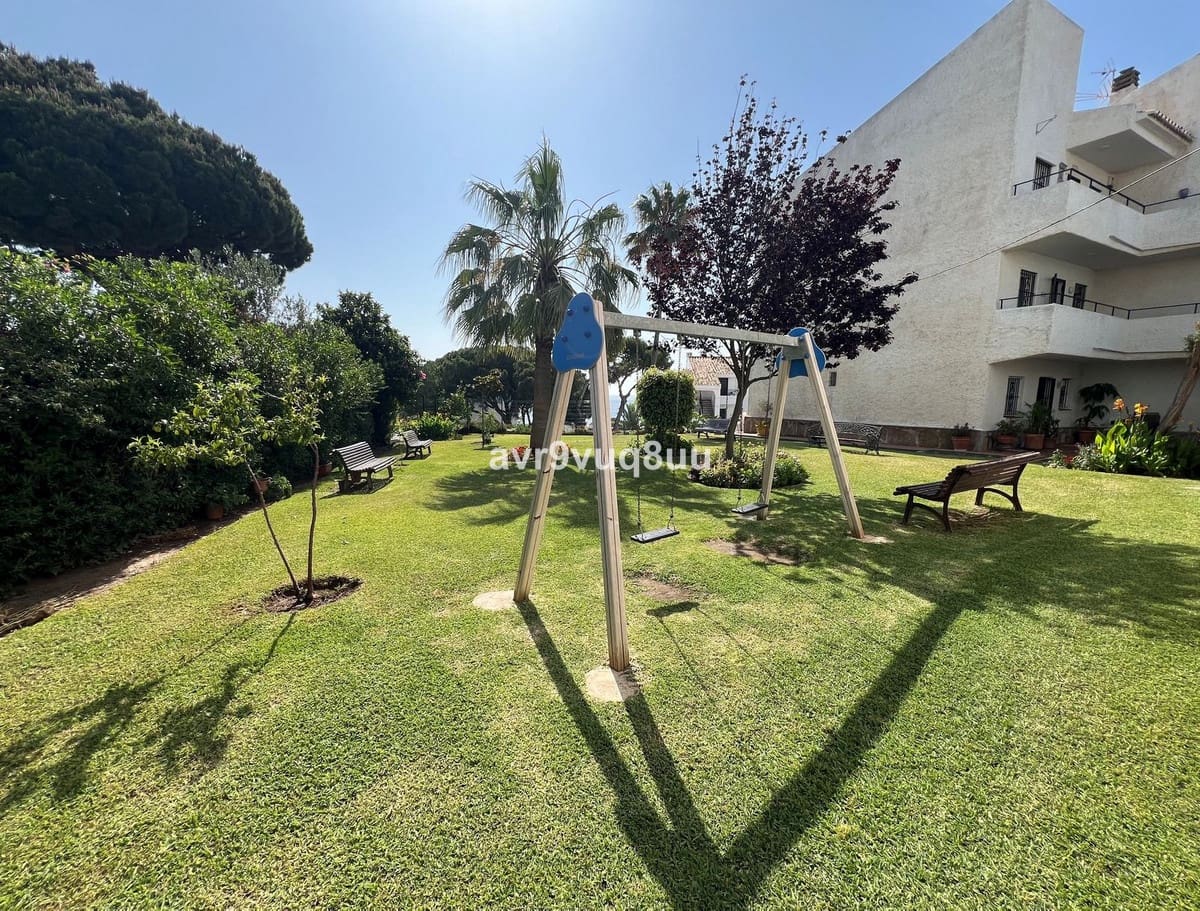 2 bedroom Apartment for sale in Torrenueva with pool garage - € 249,950 (Ref: 9057110)