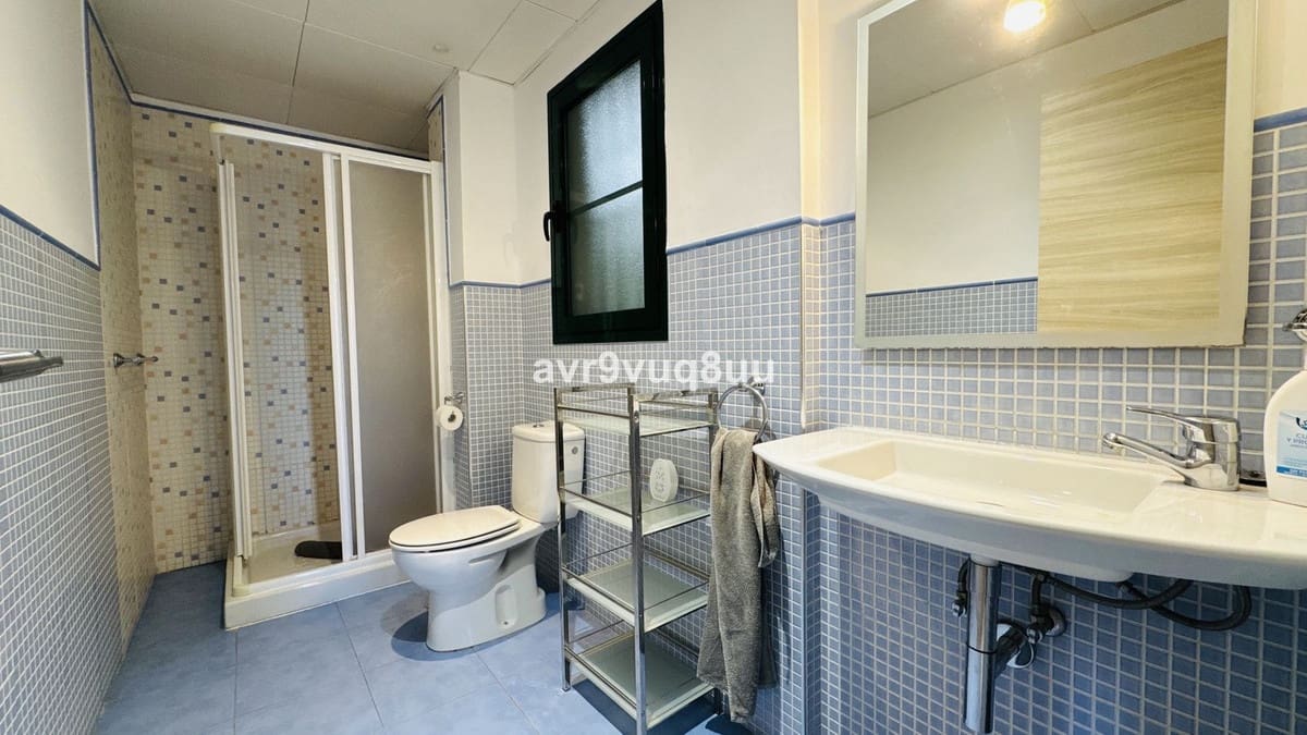 2 bedroom Apartment for sale in Miraflores with pool garage - € 295,000 (Ref: 9088304)