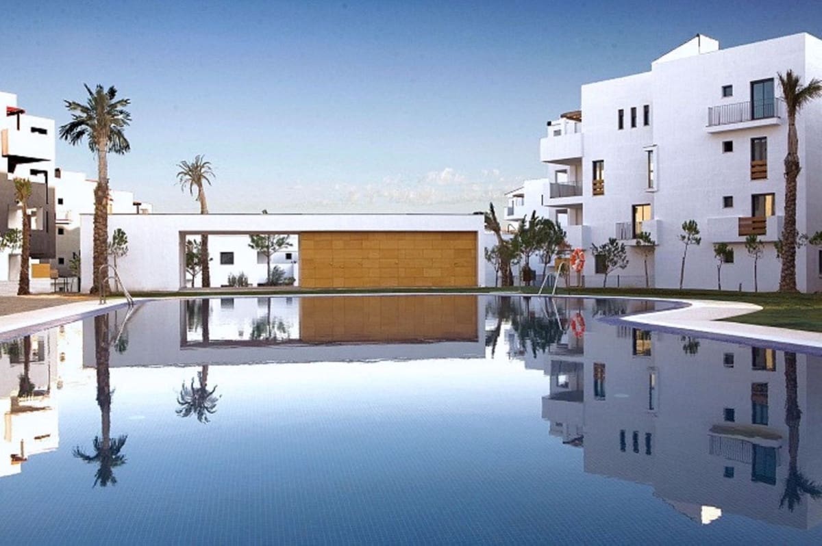 2 sovrum Lägenhet till salu i La Cala de Mijas med pool garage - 340 000 € (Ref: 9133463)