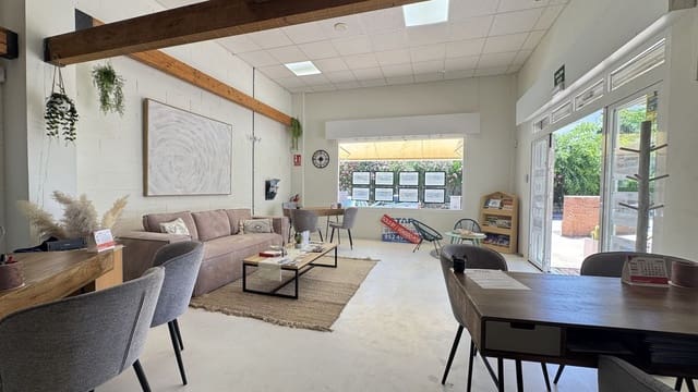 Kontor til salg i Miraflores, Mijas - € 250.000 (Ref: 9133464)
