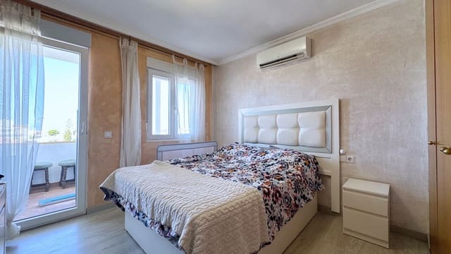 2 bedroom Apartment for sale in Riviera del Sol, Mijas with pool - € 275,000 (Ref: 9143312)