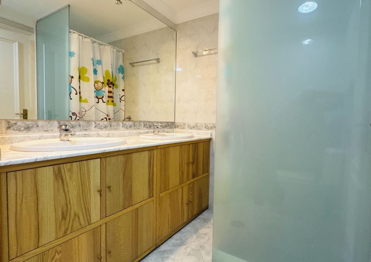 2 soveværelse Lejlighed til salg i Miraflores med swimmingpool garage - € 329.950 (Ref: 9158171)