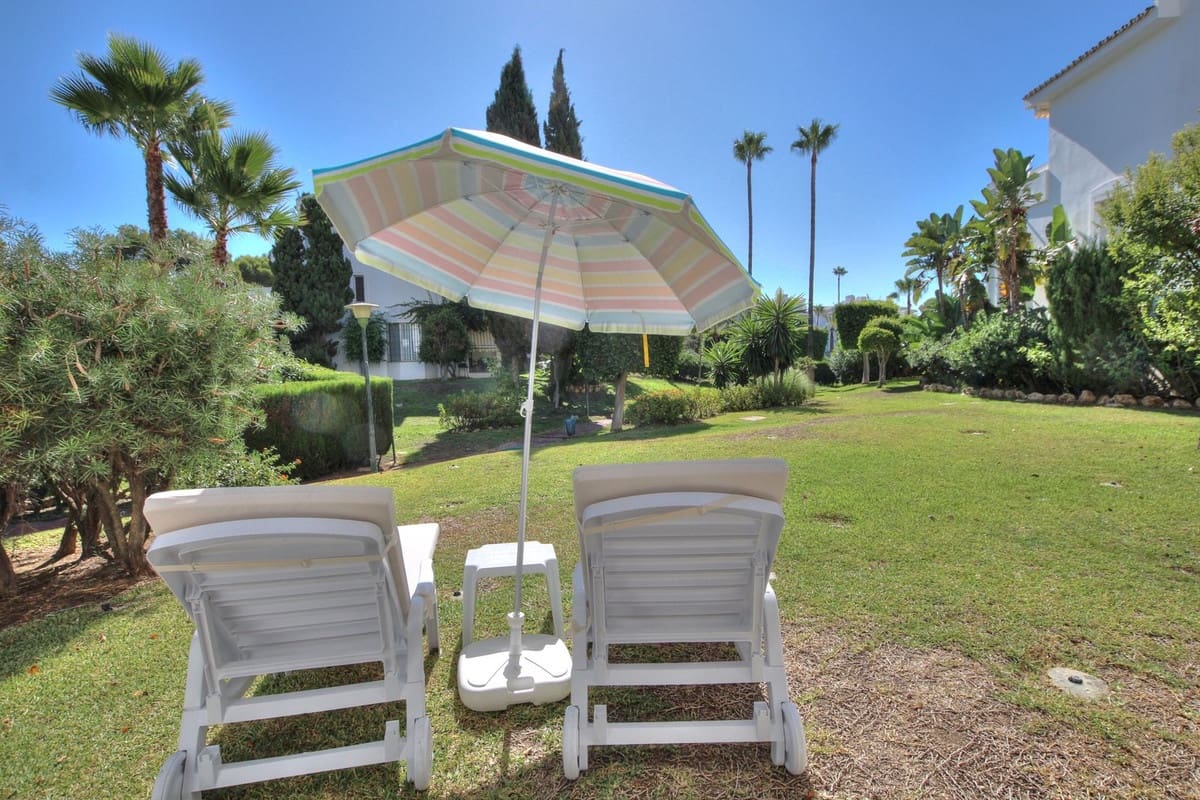 Apartamento de 2 habitaciones en Riviera del Sol en venta con piscina - 330.000 € (Ref: 9185708)