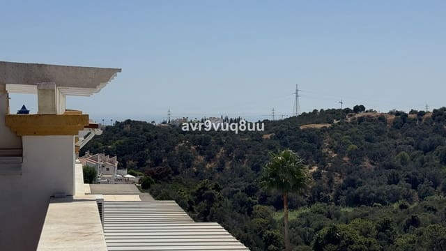 Casa de 4 habitaciones en Calahonda, Mijas en venta con piscina garaje - 699.950 € (Ref: 9188928)