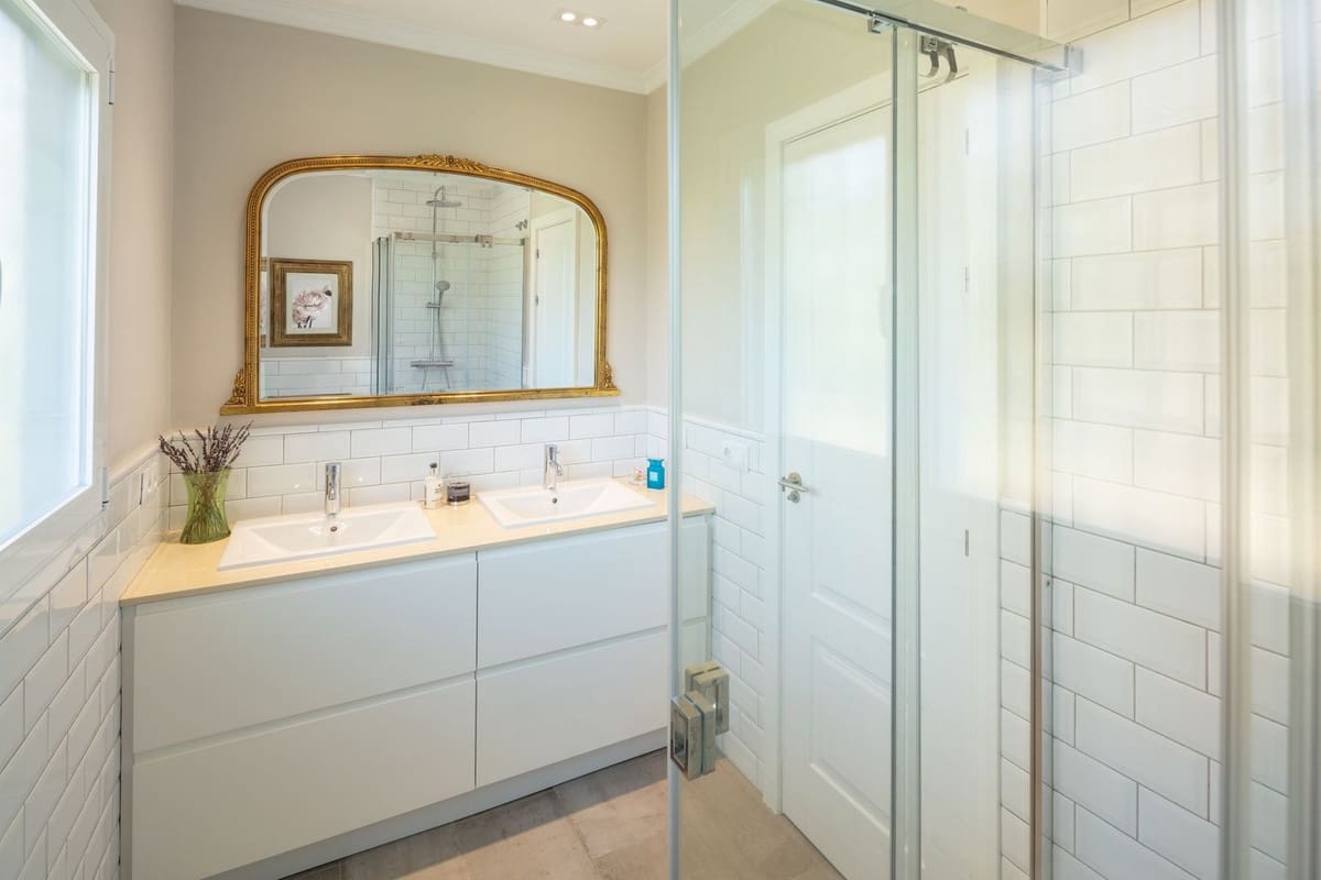 5 soverom Villa til salgs i El Rosario med svømmebasseng garasje - € 1 795 000 (Ref: 9205569)