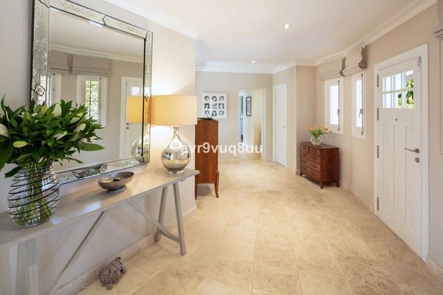 5 camera da letto Villa in vendita in El Rosario, Marbella con piscina garage - 1.795.000 € (Rif: 9205569)