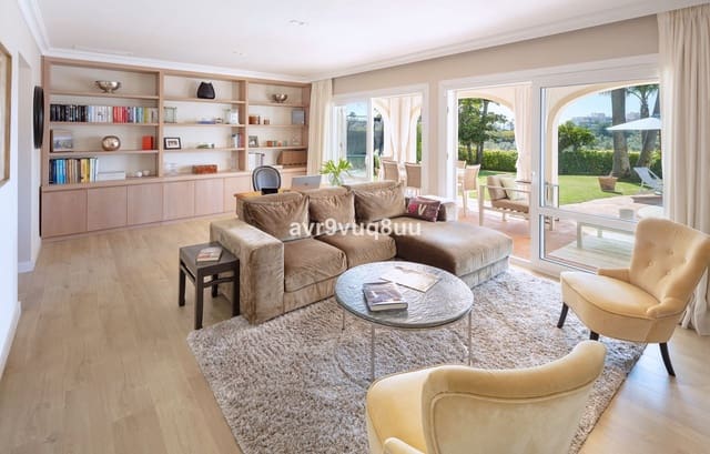 5 camera da letto Villa in vendita in El Rosario, Marbella con piscina garage - 1.795.000 € (Rif: 9205569)
