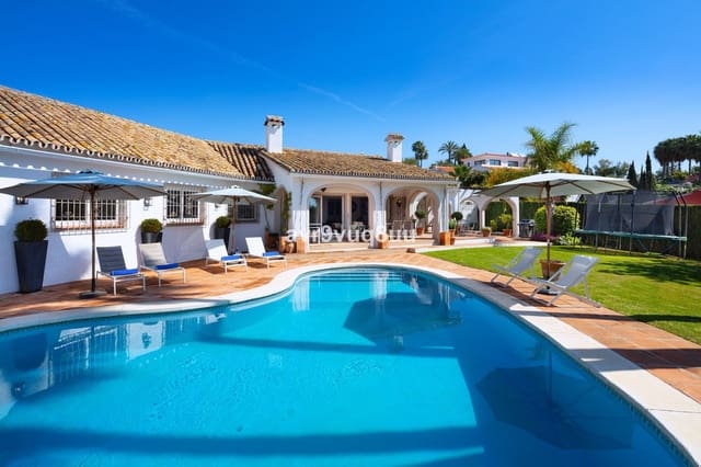 5 camera da letto Villa in vendita in El Rosario, Marbella con piscina garage - 1.795.000 € (Rif: 9205569)
