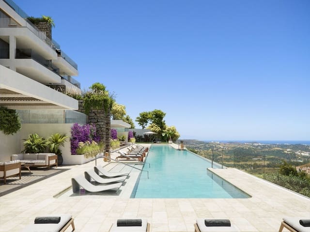 2 chambre Appartement à vendre à La Cala de Mijas, Mijas avec piscine garage - 815 000 € (Ref: 9231849)