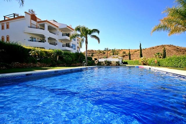3 quarto Penthouse para venda em Mijas Costa, Mijas com piscina garagem - 435 000 € (Ref: 9257845)