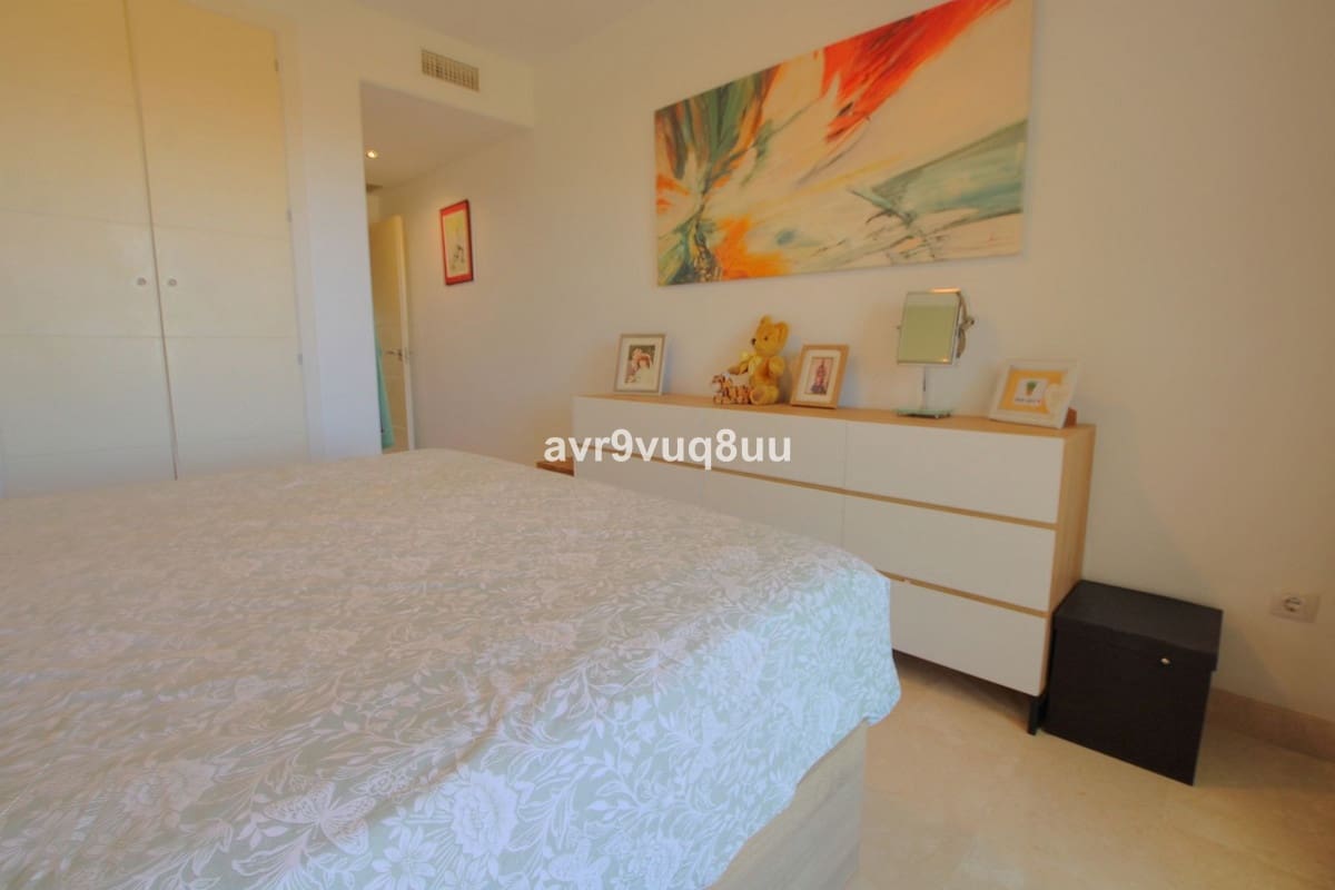 3 bedroom Penthouse for sale in Mijas Costa with pool garage - € 435,000 (Ref: 9257845)