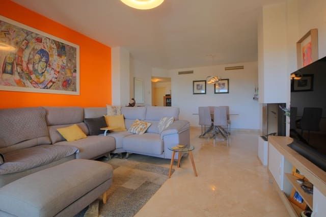 3 bedroom Penthouse for sale in Mijas Costa, Mijas with pool garage - € 435,000 (Ref: 9257845)