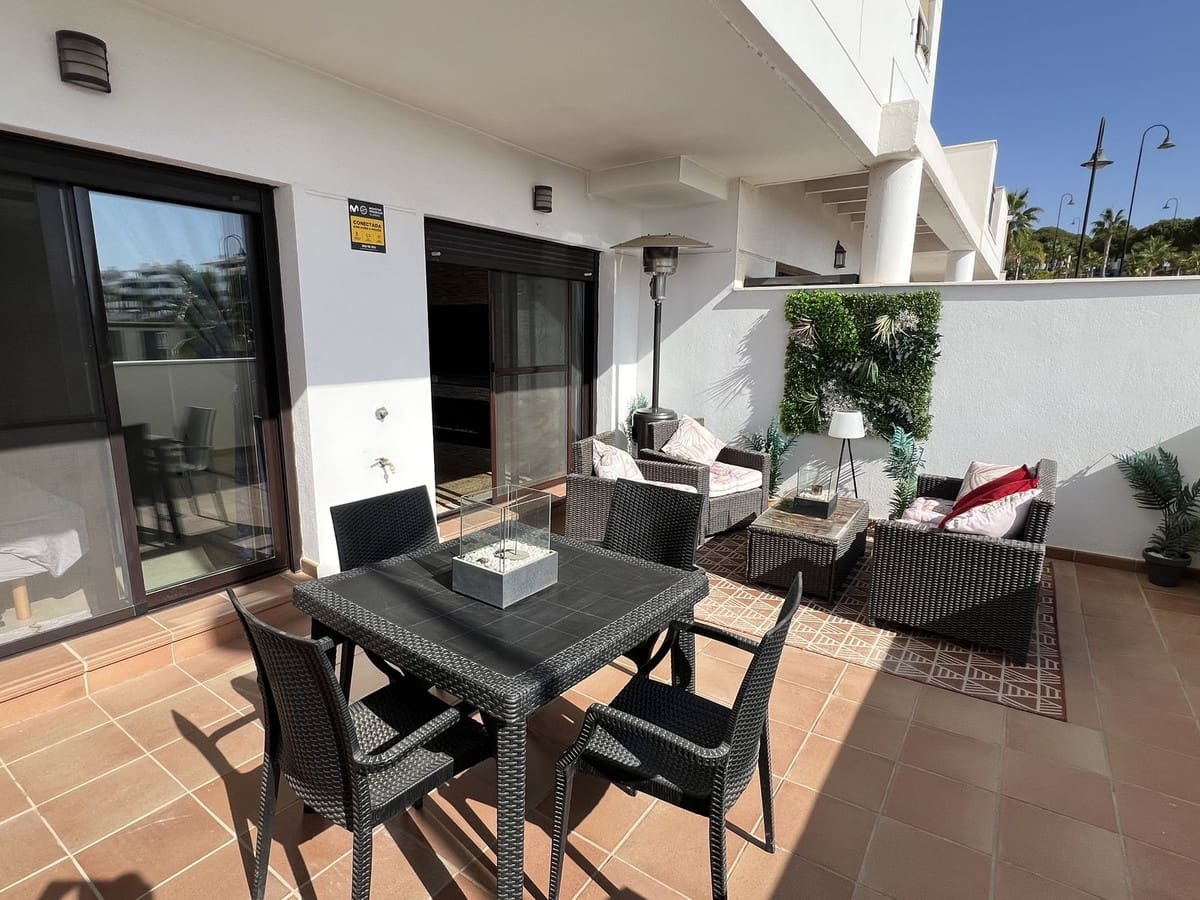 2 slaapkamer Appartement te koop in La Cala de Mijas met zwembad garage - € 375.000 (Ref: 9289767)