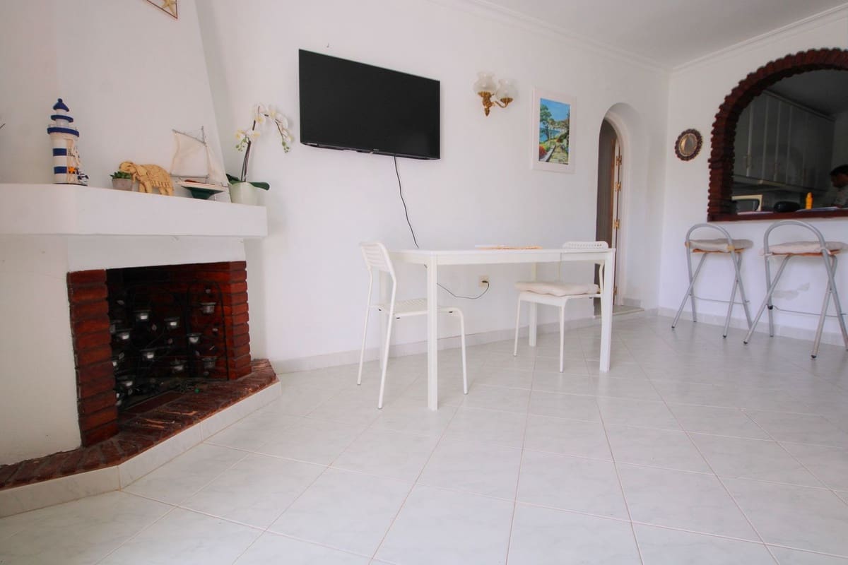 3 soveværelse Lejlighed til salg i Malaga by med swimmingpool garage - € 325.000 (Ref: 9319895)