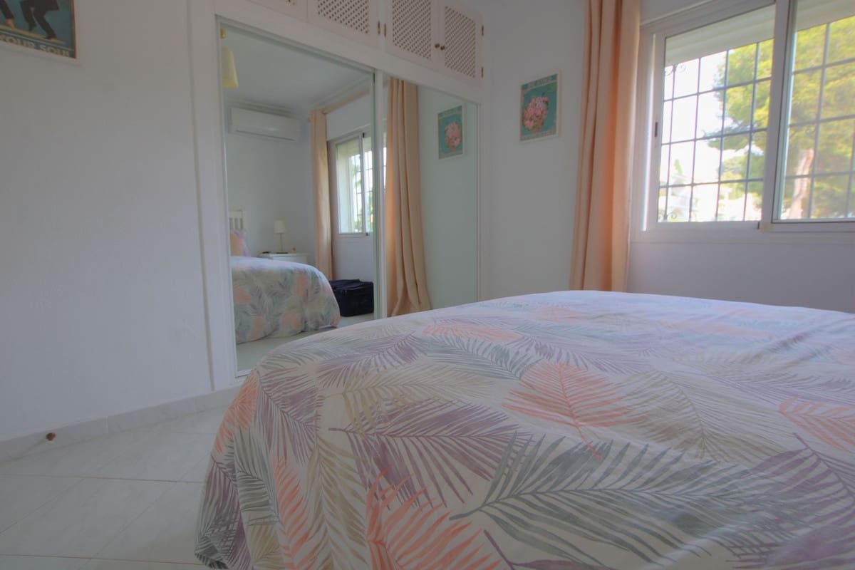 3 soveværelse Lejlighed til salg i Malaga by med swimmingpool garage - € 325.000 (Ref: 9319895)