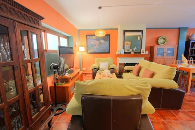 4 chambre Villa/Maison Semi-Mitoyenne à vendre à El Coto, Mijas avec garage - 375 000 € (Ref: 9341794)