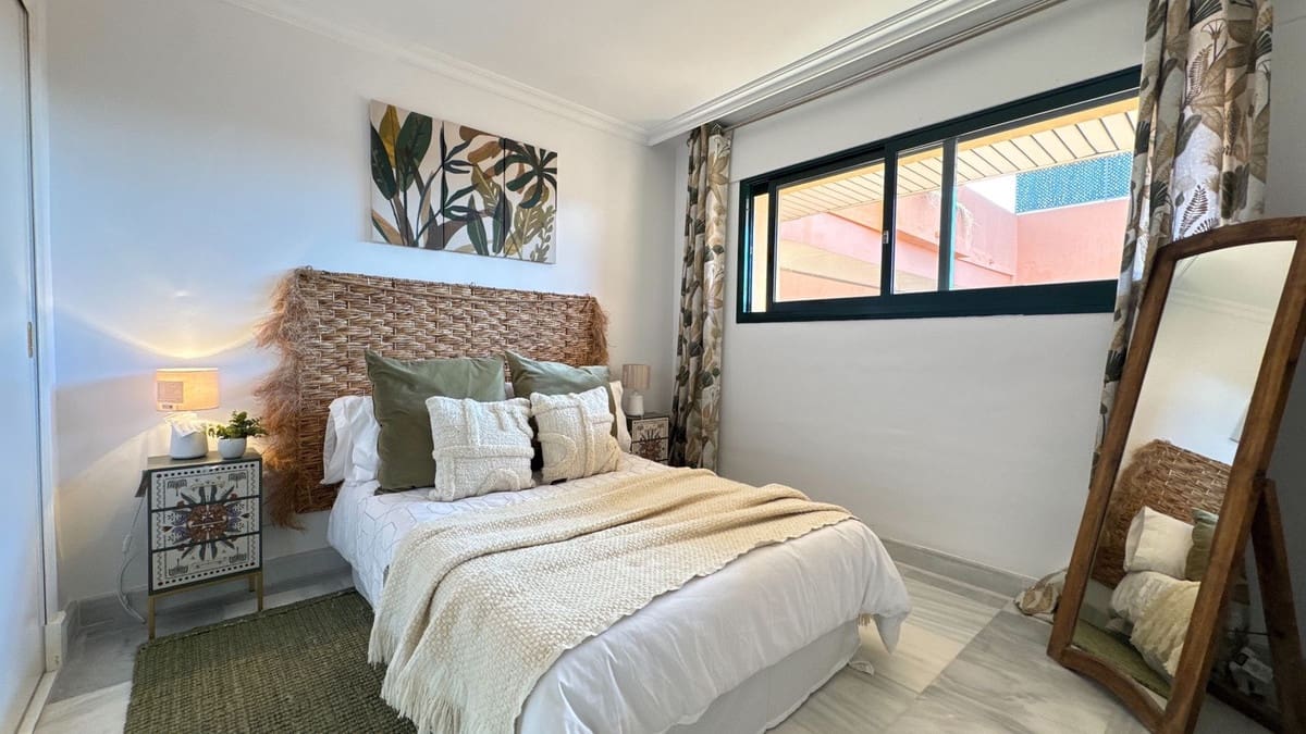 3 soverom Leilighet til salgs i Cabopino med svømmebasseng - € 675 000 (Ref: 9344182)