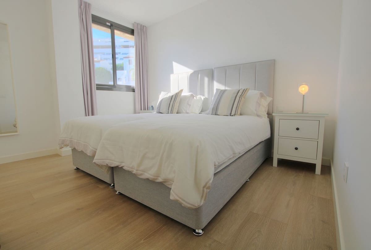 2 quarto Apartamento para venda em La Cala de Mijas com piscina garagem - 495 000 € (Ref: 9357792)