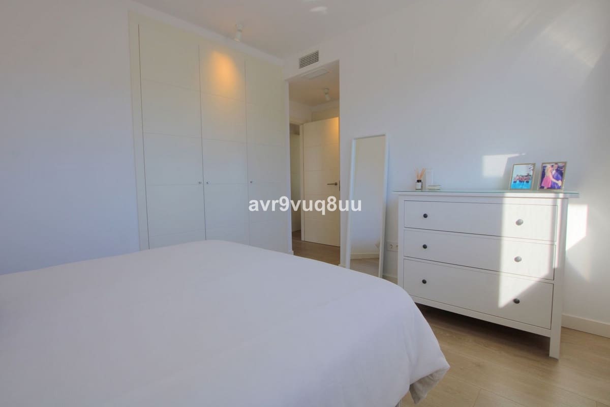 2 bedroom Apartment for sale in La Cala de Mijas with pool garage - € 495,000 (Ref: 9357792)