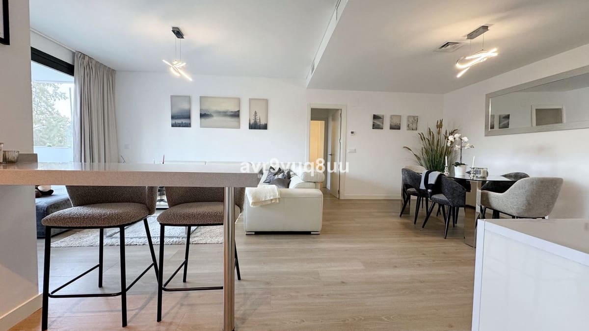 2 bedroom Apartment for sale in La Cala de Mijas with pool garage - € 495,000 (Ref: 9357792)