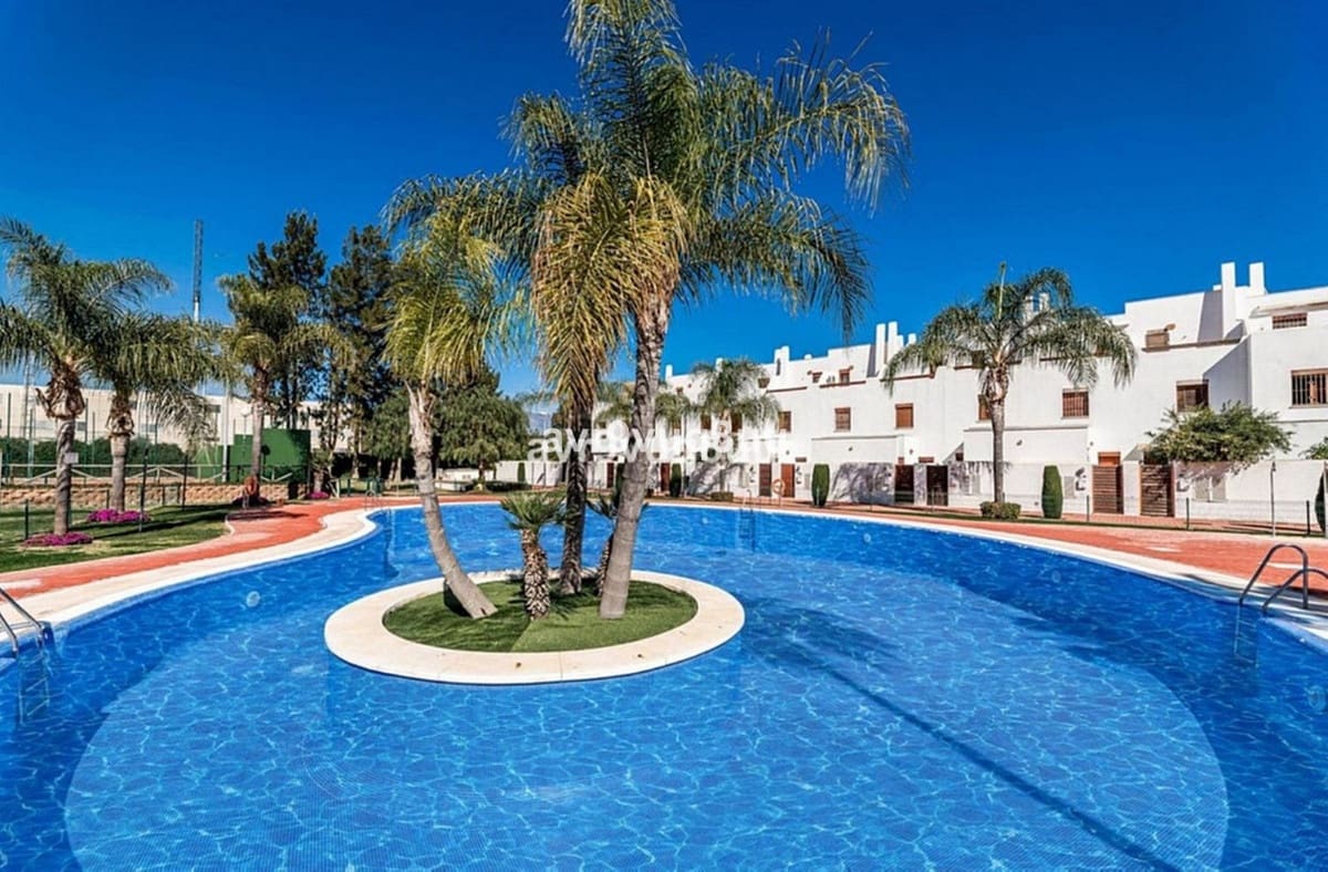 2 bedroom Apartment for sale in La Cala de Mijas with pool garage - € 495,000 (Ref: 9357792)