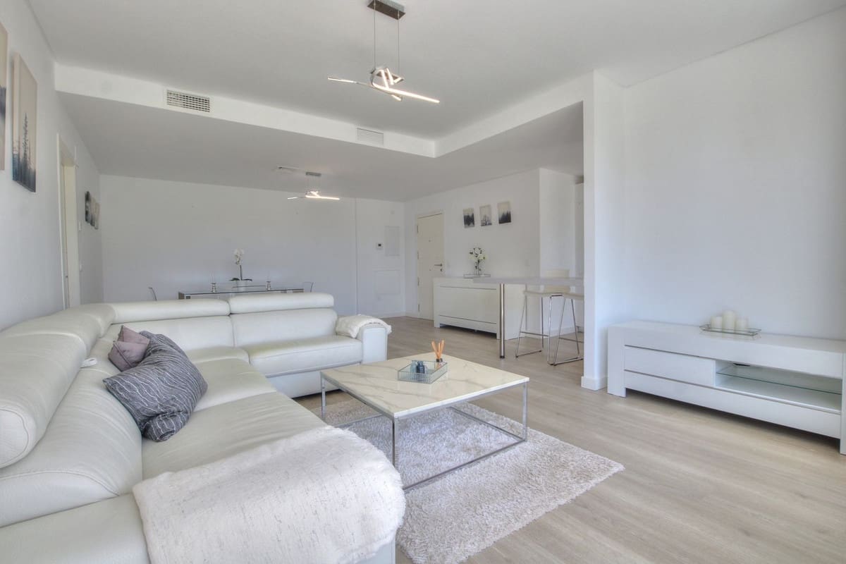 2 sypialnia Apartament na sprzedaż w La Cala de Mijas z basenem garażem - 495 000 € (Ref: 9357792)