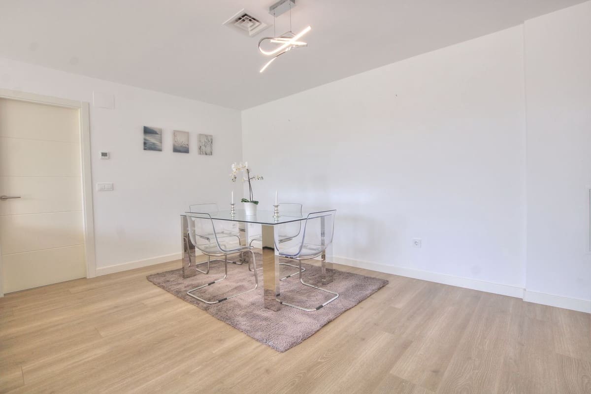 2 sypialnia Apartament na sprzedaż w La Cala de Mijas z basenem garażem - 495 000 € (Ref: 9357792)