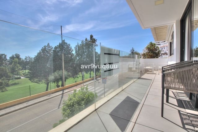 2 chambre Appartement à vendre à La Cala de Mijas, Mijas avec piscine garage - 495 000 € (Ref: 9357792)