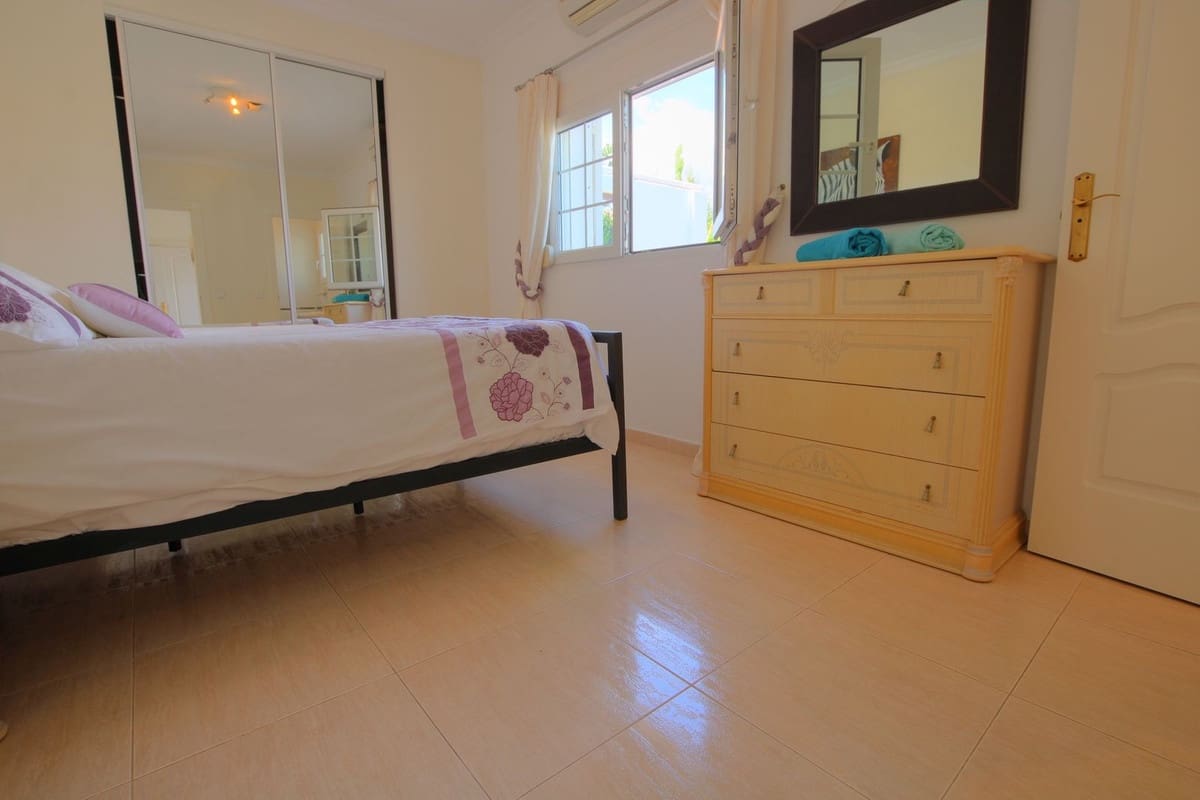 7 soveværelse Villa til salg i La Cala Golf med swimmingpool garage - € 1.250.000 (Ref: 9360517)