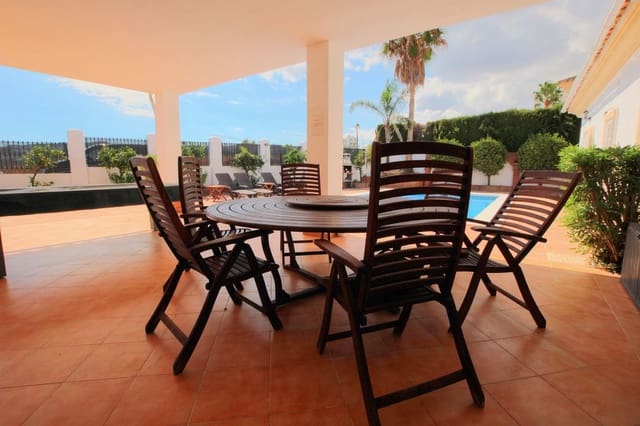 7 chambre Villa/Maison à vendre à La Cala Golf, Mijas avec piscine garage - 1 250 000 € (Ref: 9360517)