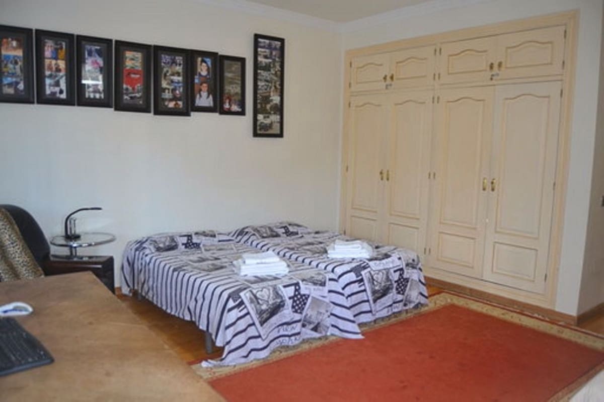 5 bedroom Villa for sale in Mijas Golf with pool garage - € 975,000 (Ref: 9378148)