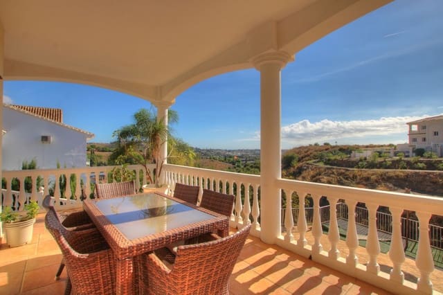 5 slaapkamer Villa te koop in Mijas Golf, Mijas met zwembad garage - € 975.000 (Ref: 9378148)