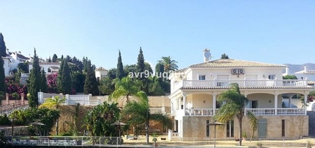 5 camera da letto Villa in vendita in Mijas Golf, Mijas con piscina garage - 975.000 € (Rif: 9378148)