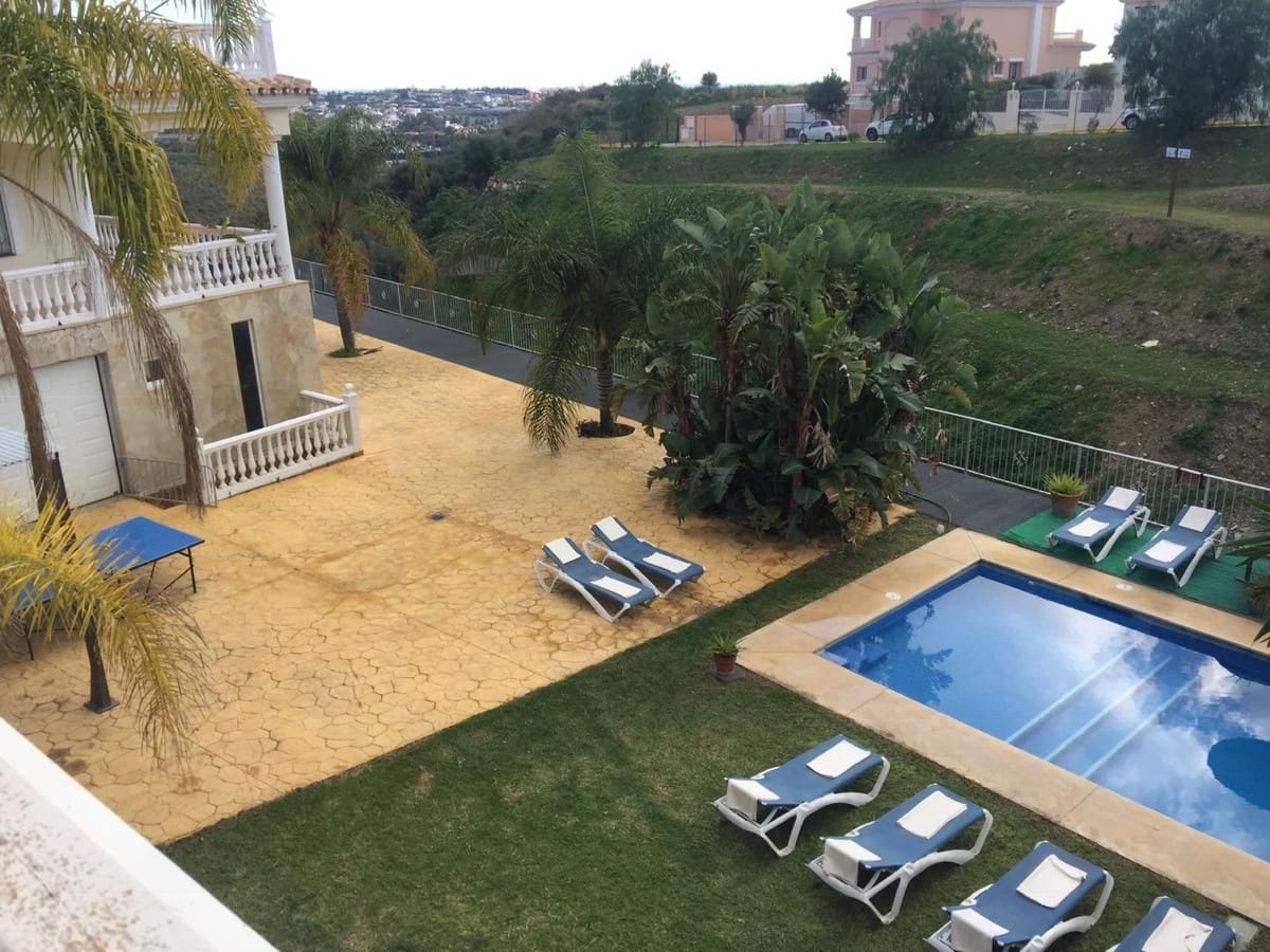 5 quarto Moradia para venda em Mijas Golf com piscina garagem - 975 000 € (Ref: 9378148)