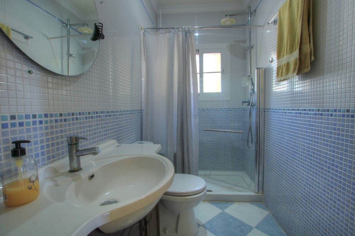 5 quarto Moradia para venda em Mijas Golf com piscina garagem - 975 000 € (Ref: 9378148)