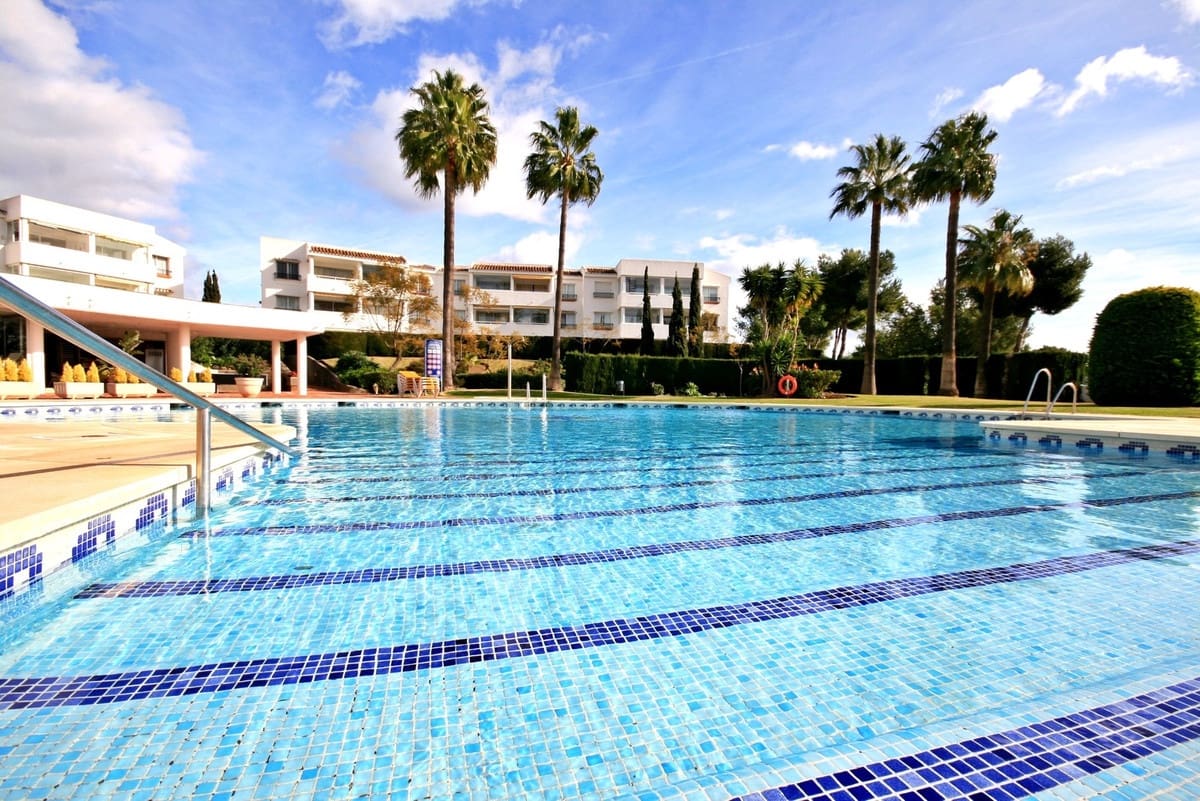 1 camera da letto Monolocale in vendita in Miraflores con piscina garage - 249.950 € (Rif: 9400074)