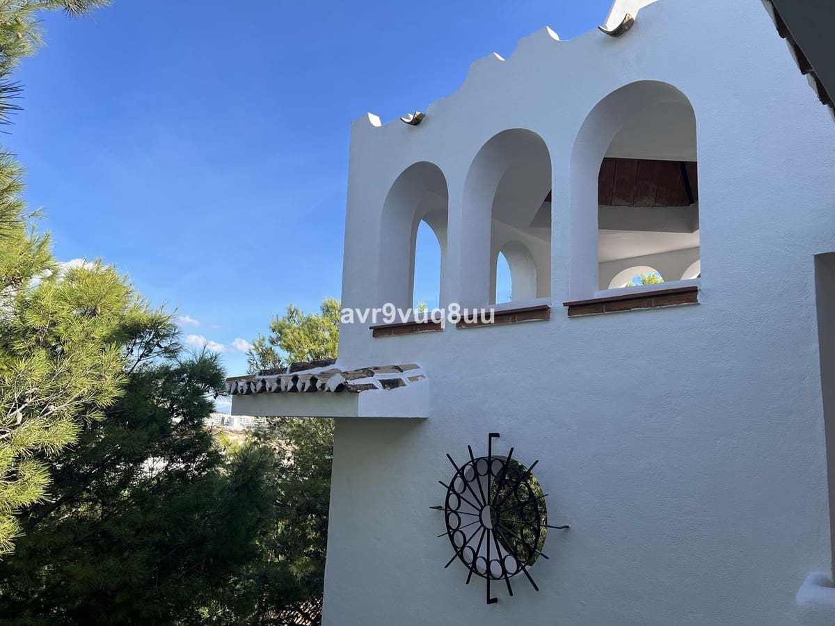 1 Zimmer Studio zu verkaufen in Miraflores mit Pool Garage - 249.950 € (Ref: 9400074)