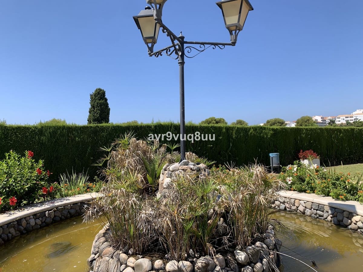 1 Zimmer Studio zu verkaufen in Miraflores mit Pool Garage - 249.950 € (Ref: 9400074)