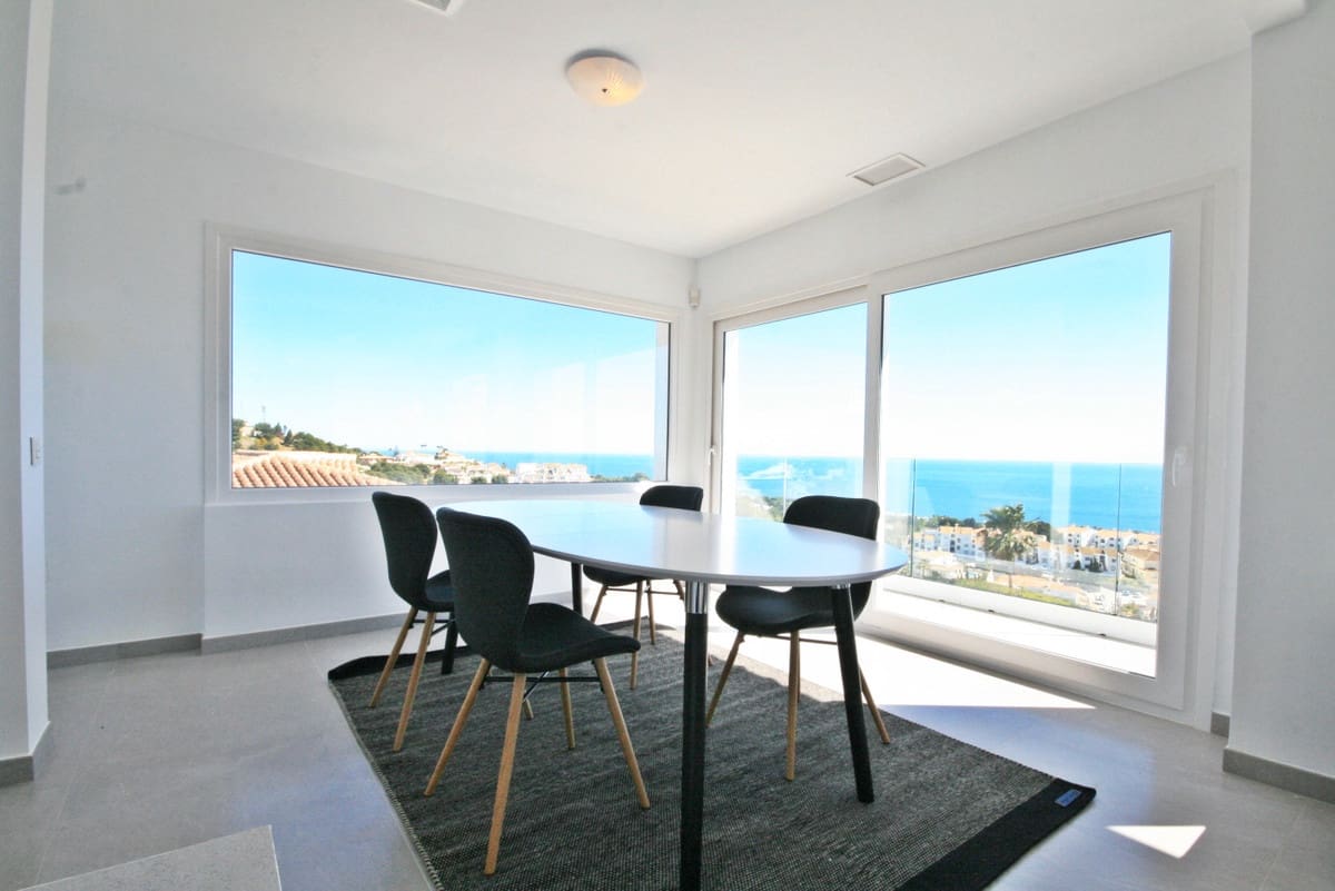 4 quarto Moradia para venda em Riviera del Sol com piscina garagem - 1 750 000 € (Ref: 9402673)