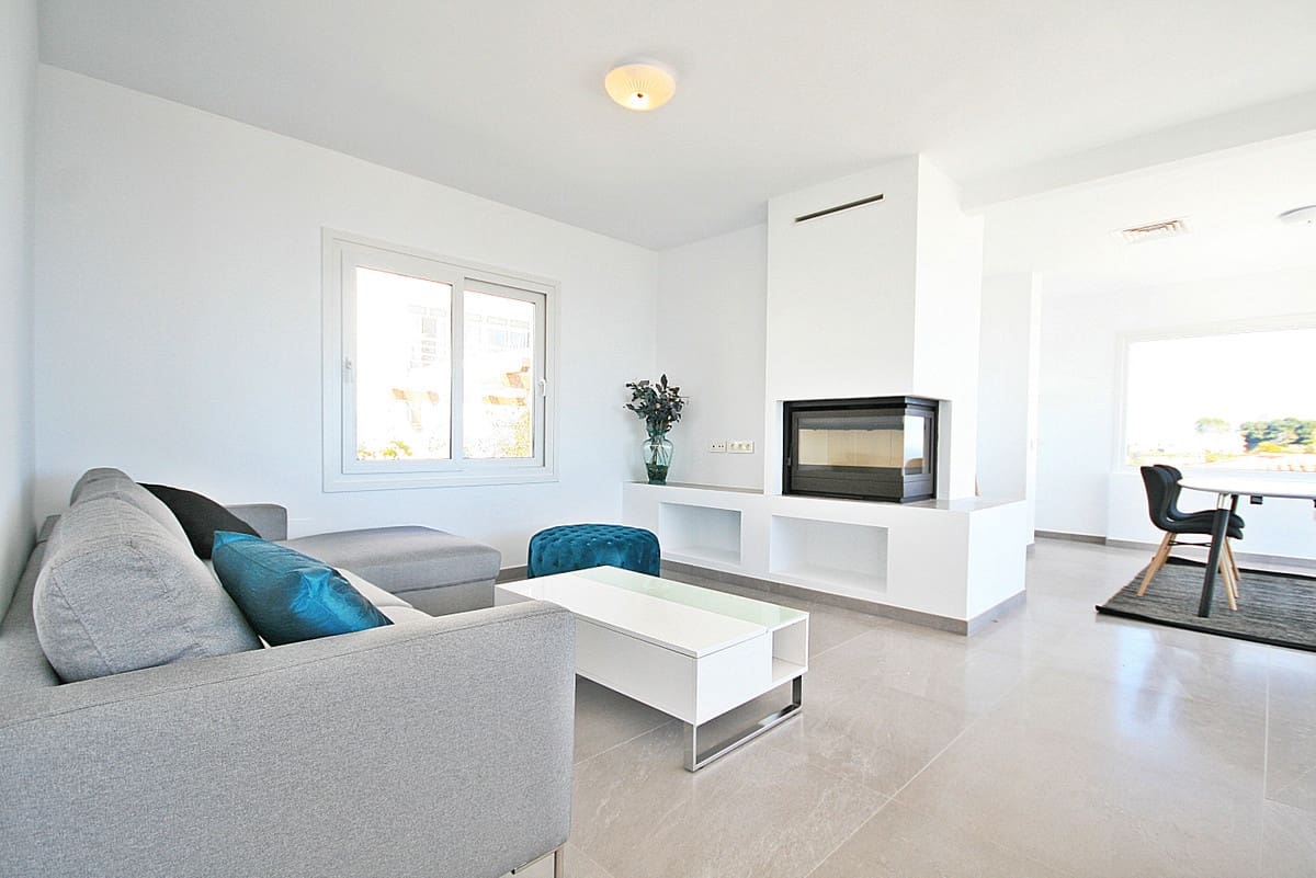 4 Zimmer Villa zu verkaufen in Riviera del Sol mit Pool Garage - 1.750.000 € (Ref: 9402673)