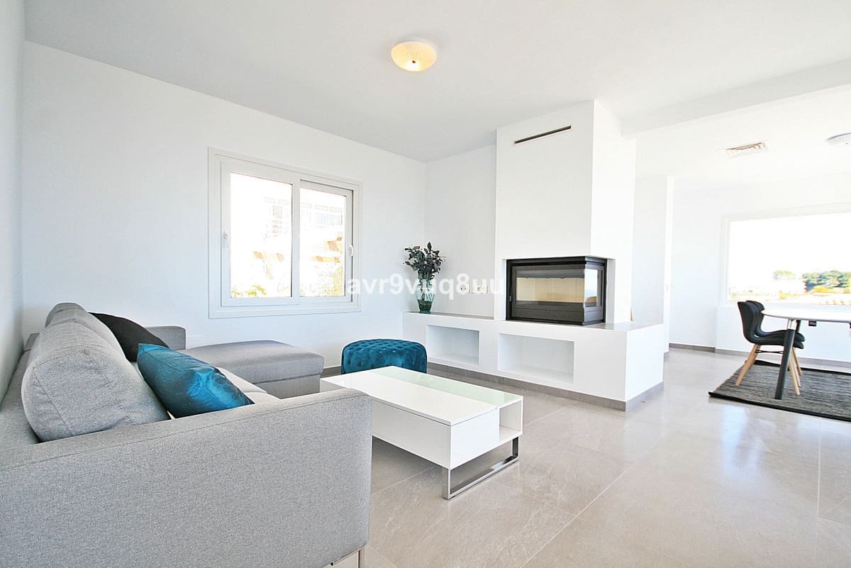 4 bedroom Villa for sale in Riviera del Sol with pool garage - € 1,750,000 (Ref: 9402673)