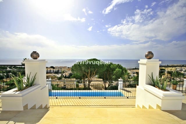 4 chambre Villa/Maison à vendre à Riviera del Sol, Mijas avec piscine garage - 1 750 000 € (Ref: 9402673)