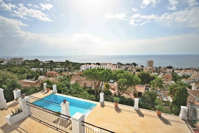 4 chambre Villa/Maison à vendre à Riviera del Sol, Mijas avec piscine garage - 1 750 000 € (Ref: 9402673)