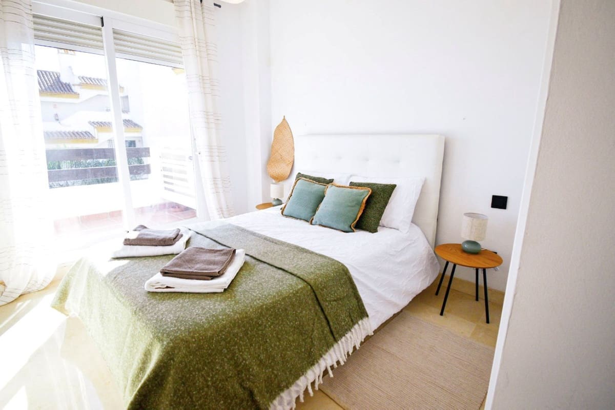 2 bedroom Apartment for sale in Mijas Costa with pool garage - € 285,000 (Ref: 9404729)