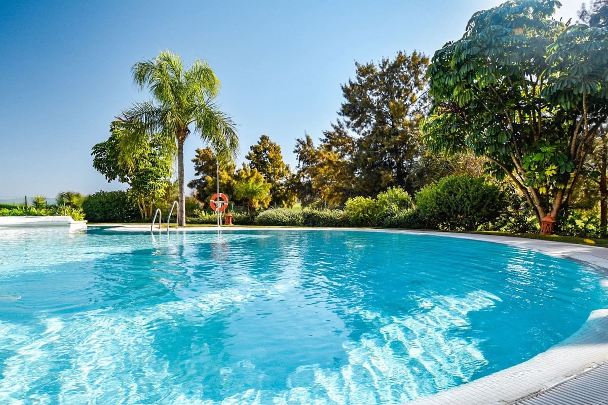 2 bedroom Apartment for sale in Mijas Costa with pool garage - € 285,000 (Ref: 9404729)