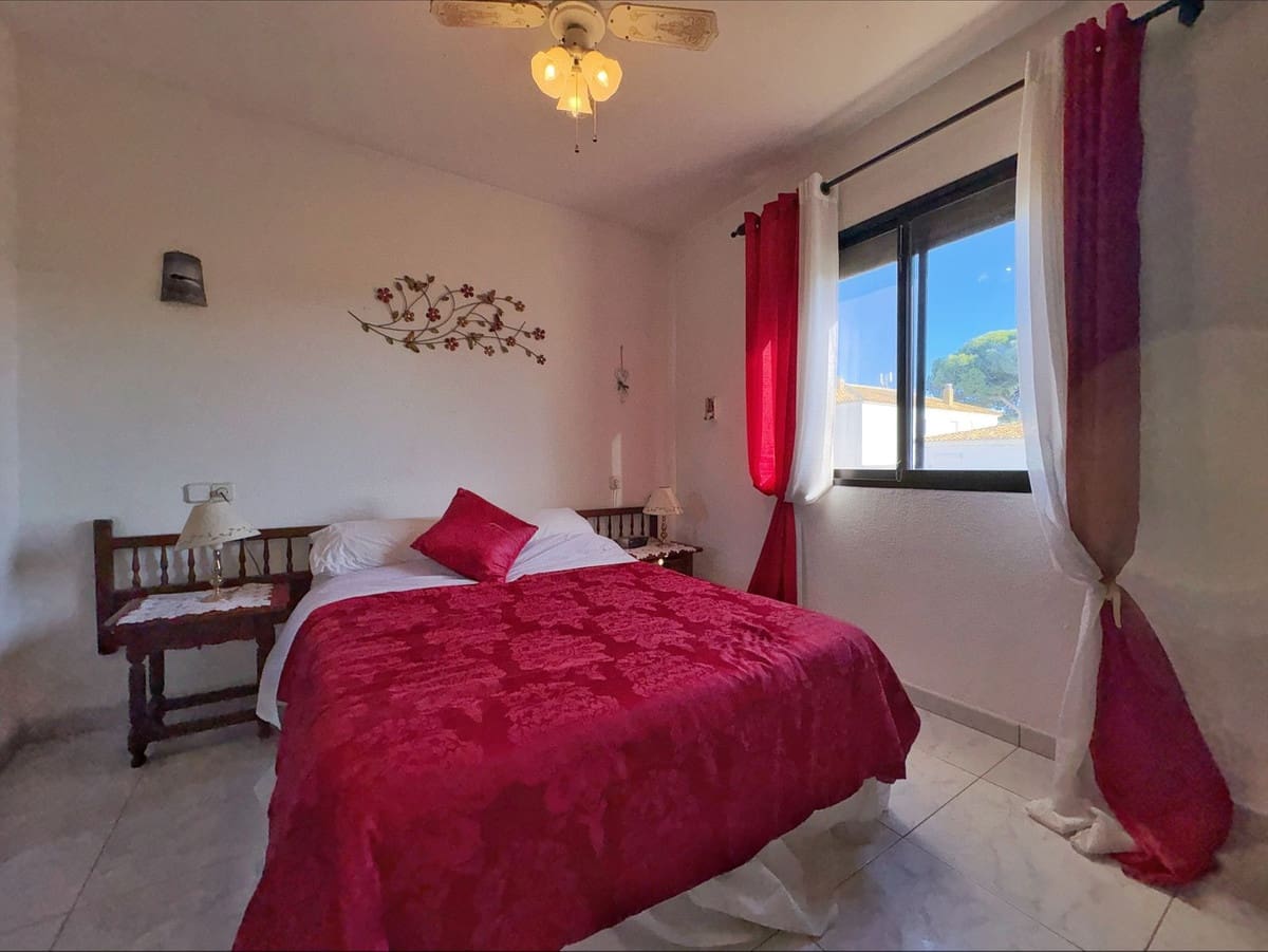 1 bedroom Penthouse for sale in La Cala de Mijas with pool - € 225,000 (Ref: 9415292)